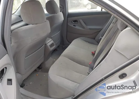 2008 Toyota Camry Le z USA, uszkodzony, nr VIN 4T4BE46K38R038614